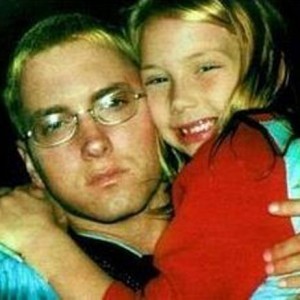 Eminem's Stunning Daughter Hailie is All Grown Up - ZergNet