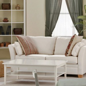 8 Ways To Decorate A Small Living Room - ZergNet