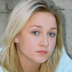 Former Child Star Dies of Accidental Overdose - ZergNet