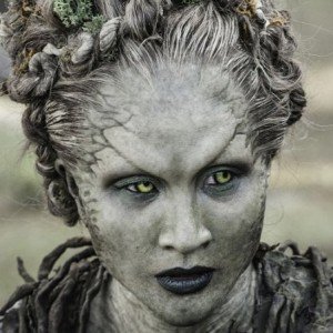 What The Game Of Thrones Stars Look Like In & Out Of Costume - ZergNet