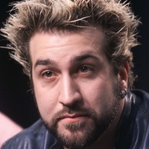 The Truth Behind the Backstreet Boys-NSYNC 'Feud' - ZergNet