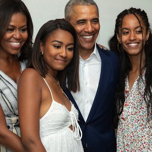 The Obama Sisters' Fashion Sense Is Nothing Short Of Stunning - ZergNet