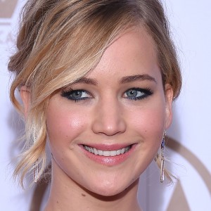 The Backstory Behind Jennifer Lawrence's Unexpected Tattoo - ZergNet