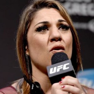 Bethe Correia Says Rhonda Rousey Is 'All Hype' - ZergNet