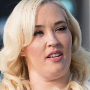 Mama June's Transformation Has Been Something To See - ZergNet