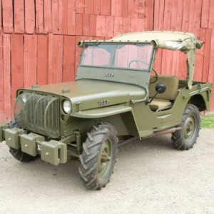 One of the Oldest Restored Civilian Jeeps You'll Ever See - ZergNet