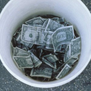 5 Dumb Ways You're Wasting Money - ZergNet