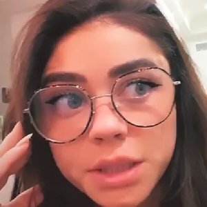 Chilling Secrets The Modern Family Cast Tried To Hide - ZergNet