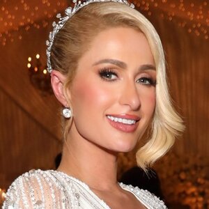 Paris Hilton Flaunts 4 Stunning Looks During Her Wedding - ZergNet