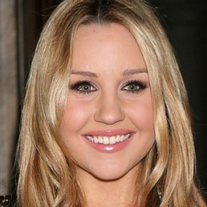 Amanda Bynes Reveals Dramatic Weight Loss - ZergNet