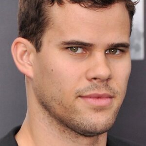 Why You Don't Hear From Kris Humphries Anymore - ZergNet