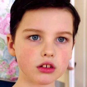 Young Sheldon Looks So Very Familiar & Now We Know Why - ZergNet