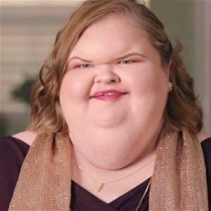 The Truth About TLC's 1000-Lb Sisters - ZergNet