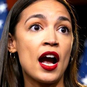 You'd Never Expect AOC's True Net Worth To Be What It Is - ZergNet