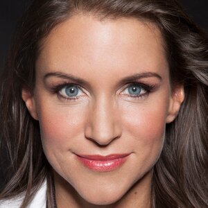 WWE Co-CEO Stephanie McMahon's Announcement Is Turning Heads - ZergNet