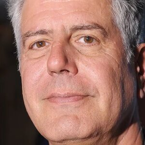 The Tragic Texts Anthony Bourdain Sent His Wife Before His Death - ZergNet