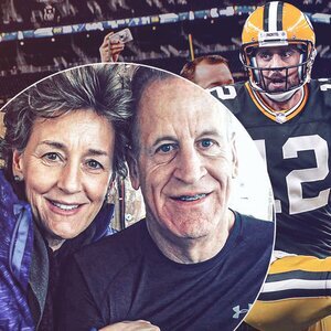 The Truth About Aaron Rodgers' Family Feud Is No Secret Anymore - ZergNet