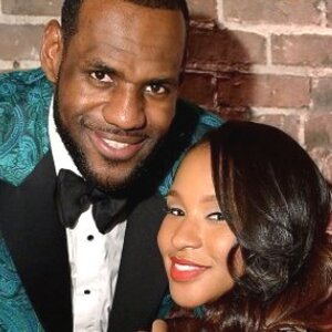 Some Things About LeBron James' Marriage Just Don't Add Up - ZergNet