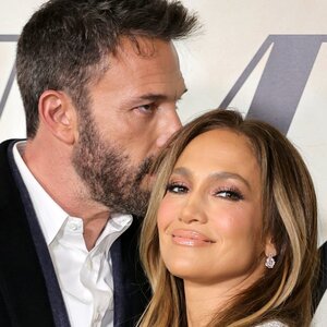 J.Lo’s 1st Husband Doesn’t Have Faith In Her Marriage To Affleck - ZergNet