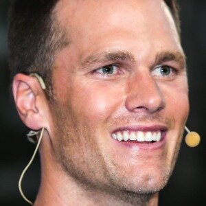 Tom Brady Jokes About Thirst Traps On Podcast After Viral Selfie - ZergNet