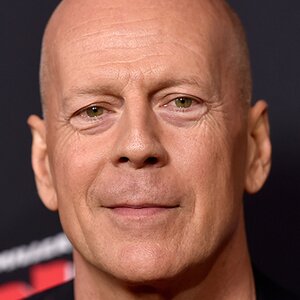 Celebrities Respond To Bruce Willis's Difficult Diagnosis - ZergNet