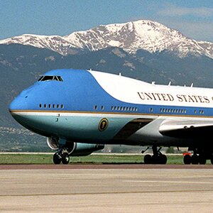 Every President That Fell On Air Force One's Stairs - ZergNet