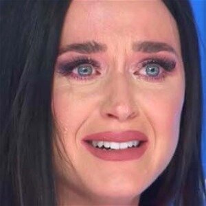 Katy Perry Breaks Down On American Idol After Emotional Audition - ZergNet