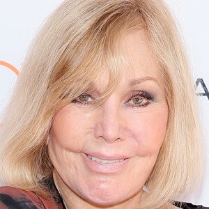 Lovers That Celebs Kept Secret Until Their Deaths - ZergNet