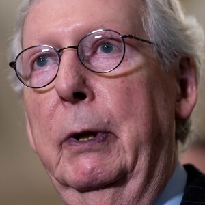 Mitch McConnell Hospitalized Following Fall At DC Hotel - ZergNet