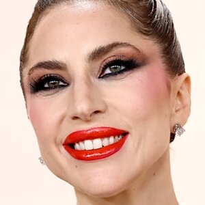 The Untold Truth Of Lady Gaga - ZergNet