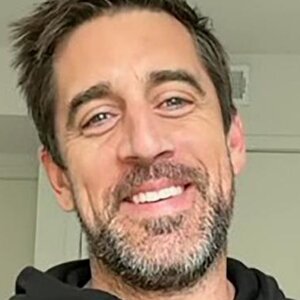 Aaron Rodgers Reveals The Team He's Going To Play For - ZergNet