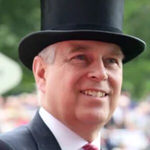 Prince Andrew Lives A Wildly Lavish Lifestyle - ZergNet