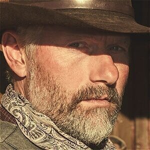 John Dutton Sr. From 1923 Looks So Familiar For A Reason - ZergNet