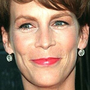 The Transformation Of Jamie Lee Curtis Has Been Something To See - ZergNet