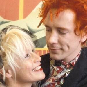 Sex Pistols' Johnny Rotten Announces Tragic Death Of Wife Nora - ZergNet