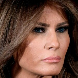 Melania Finally Breaks Silence Following Trump's Arrest - ZergNet