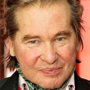 What We Know About Val Kilmer's Heartbreaking Cancer Battle - ZergNet