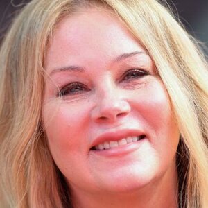 What We Know About Christina Applegate's Battle With MS - ZergNet