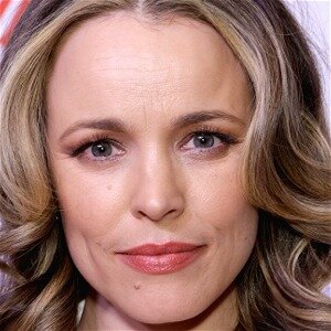 Rachel McAdams' Photoshoot Has Everyone Talking For One Reason - ZergNet