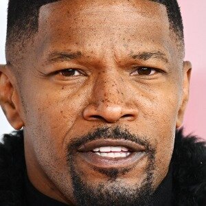 Martin Lawrence Shares Latest Health Update On Jamie Foxx - ZergNet