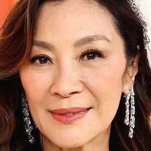 Michelle Yeoh's Stunning Transformation Is Truly One To Behold - ZergNet