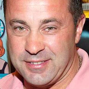What RHONJ's Joe Giudice Really Does For A Living After Prison - ZergNet