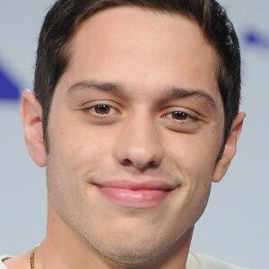 SNL Cancels Pete Davidson's Comeback & Now We Know Why - ZergNet