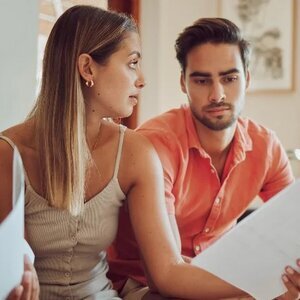 The Ultimate Guide To Tackling Financial Inequality For Couples - ZergNet