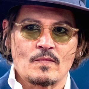 Johnny Depp Completely Changed His Look And It's Wild