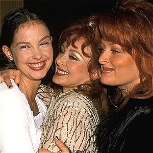 The Heartrending Tragedy The Judd Family Tried To Hide - ZergNet