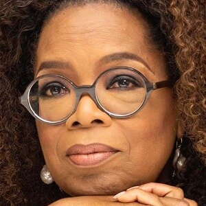 The Heartbreaking Childhood Of Oprah Winfrey - ZergNet
