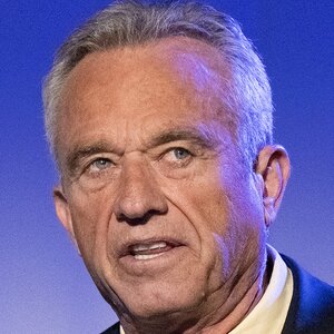 RFK Jr. Proves He's The Next Trump Copycat With Awful Fake Tan Fails