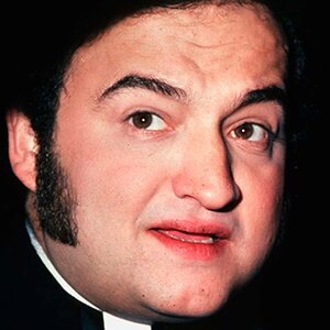 Dark Secrets The Cast Of SNL Tried To Hide - ZergNet