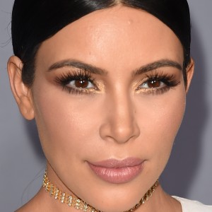 Kim & Kanye Fighting Over Baby Saint’s Photo Debut - ZergNet